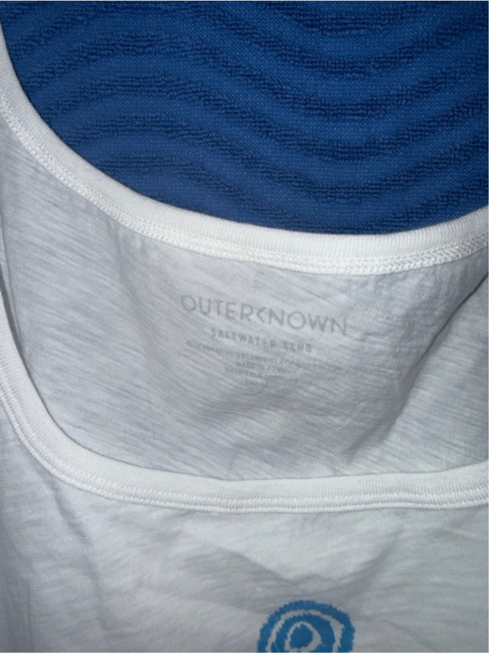 Women's Outerknown White & Blue Graphic Tank Top XXL - Picture 3 of 6